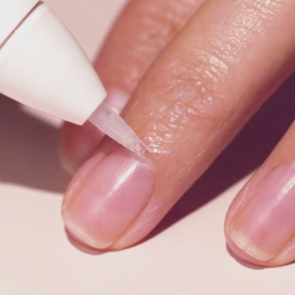 Nourishing Nail Pen - Подхранващ стик за нокти
